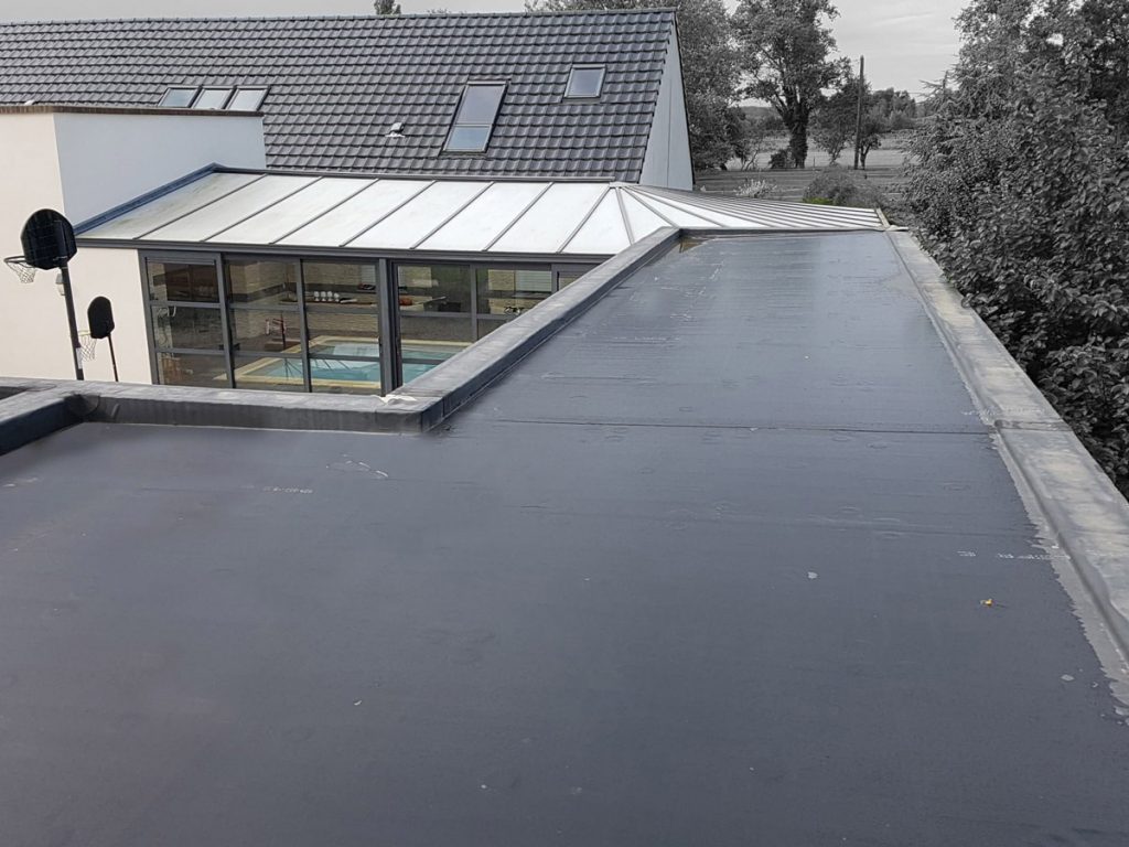 Image Rubrique Étanchéité toit-terrasse charpente couverture de la vaunage Gard Héraul