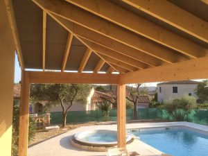 Carport-couvert-en-tuile-Charpente-Couverture-de-la-Vaunage-Gard-Hérault-2022