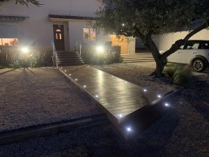 Terrasse Avancée Charpente Couverture de la Vaunage Gard Hérault